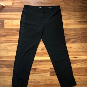 Trousers with tuxedo stripe